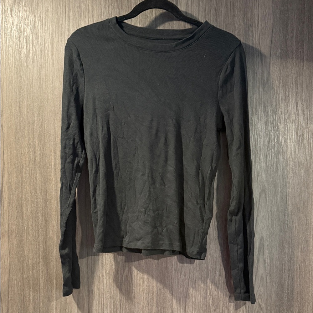 Hollister Long Sleeve Top size xl